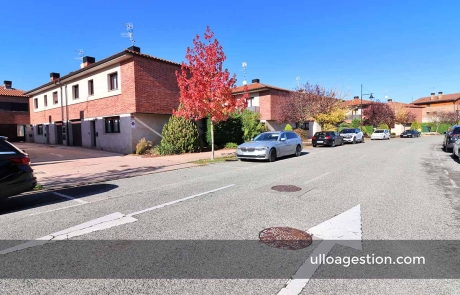 Alquiler chalet adosado urbanización Itaroa
